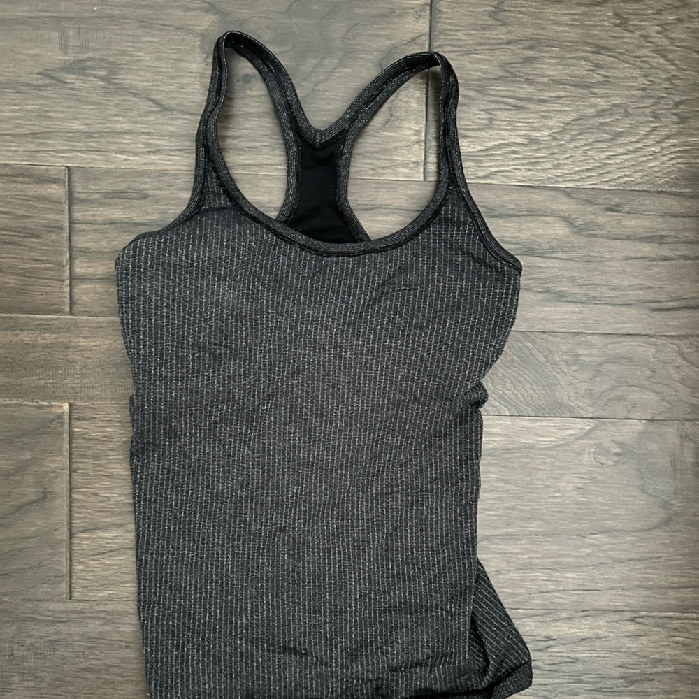 Lululemon racer back built in bra